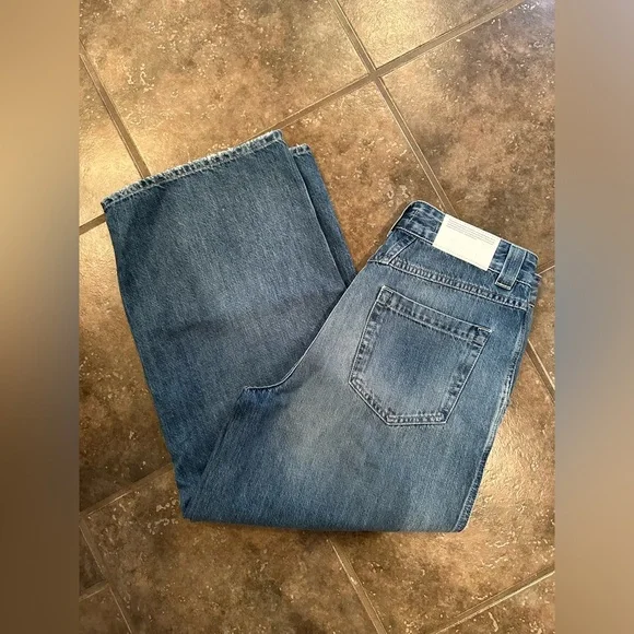 Closed Denim jeans size 28 new with tags